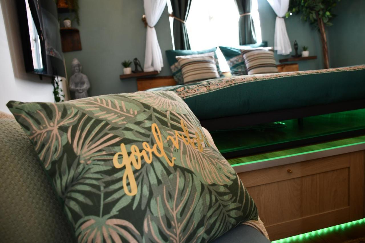 Le Patio H24,Cosy,Port,Plage,Wifi,Netflix La Seyne-sur-Mer Buitenkant foto